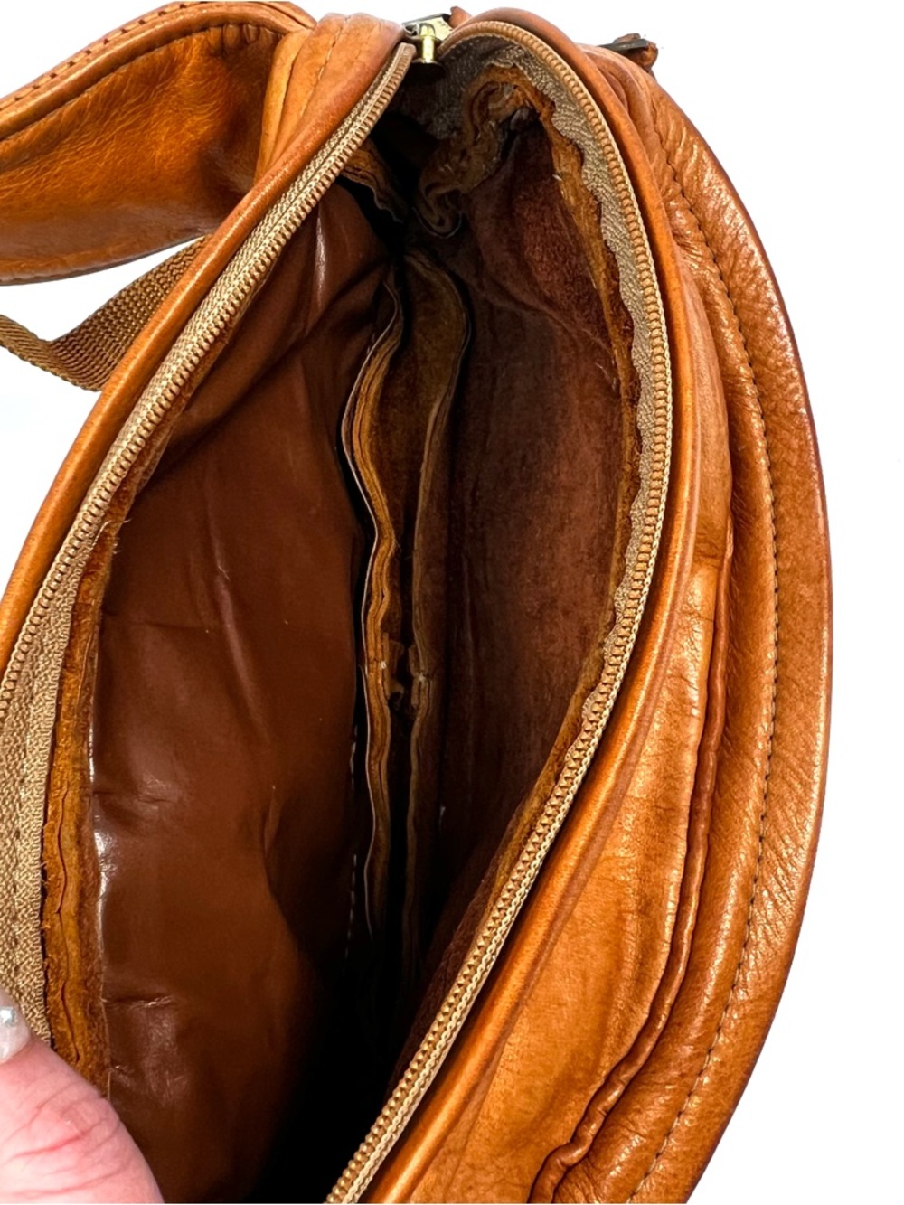 Vintage Brown Leather Fanny Pack Belt Bag Soft Leather Unisex Crossbody Hip Bag - Picture 6 of 11